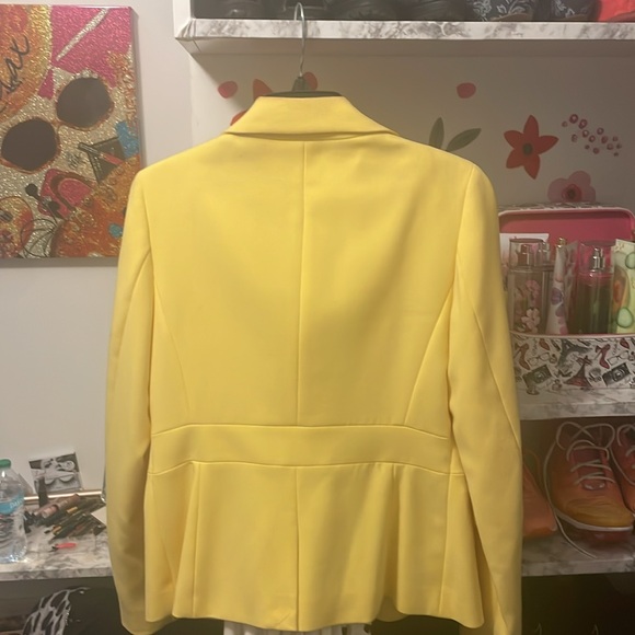 White blazer size 10 - Picture 17 of 17